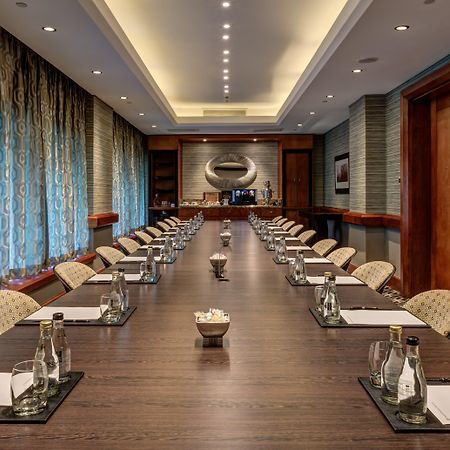 Intercontinental Johannesburg Or Tambo Airport Hotel By Ihg Kempton Park Eksteriør bilde Meeting room