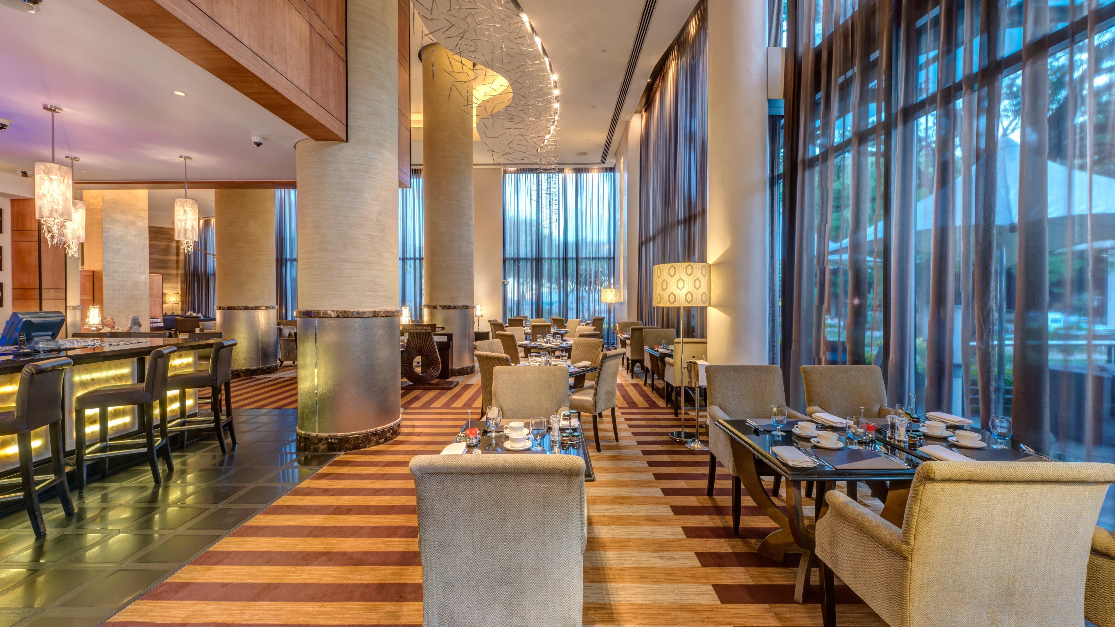 Intercontinental Johannesburg Or Tambo Airport Hotel By Ihg Kempton Park Eksteriør bilde The restaurant