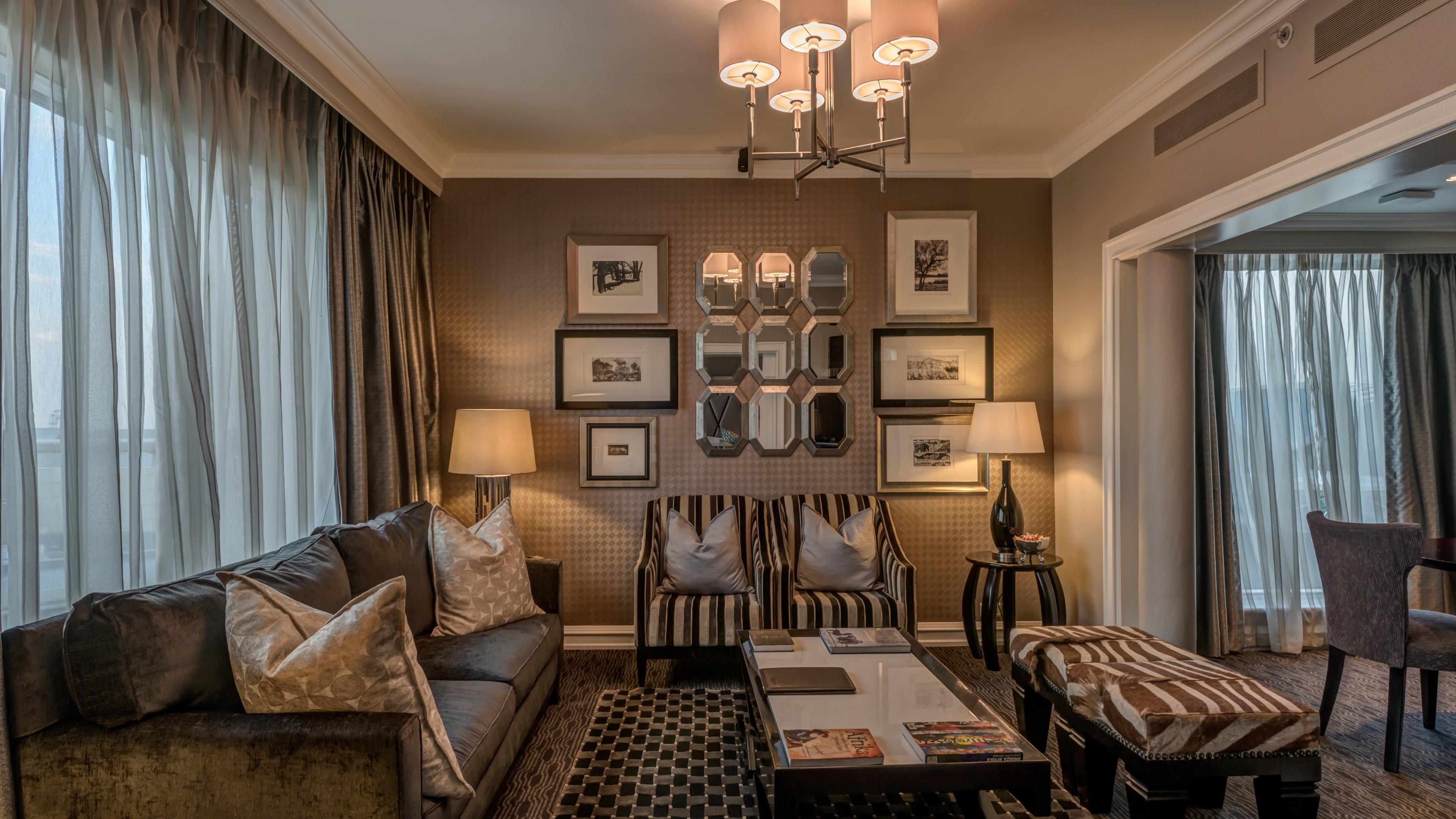 Intercontinental Johannesburg Or Tambo Airport Hotel By Ihg Kempton Park Eksteriør bilde A suite at the hotel